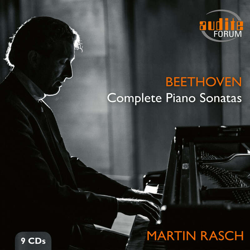 Cover: Ludwig van Beethoven: The Complete Piano Sonatas